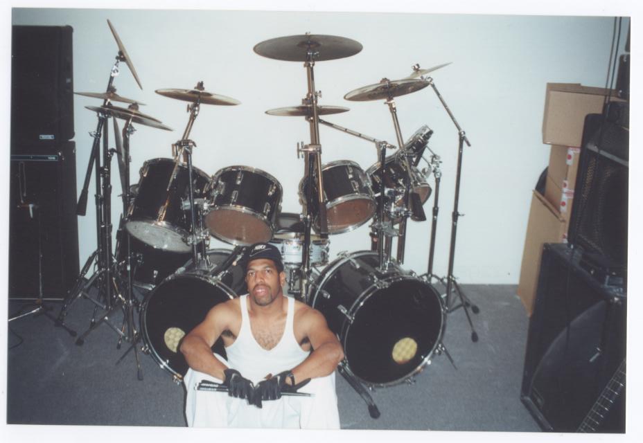 d.drums.jpg